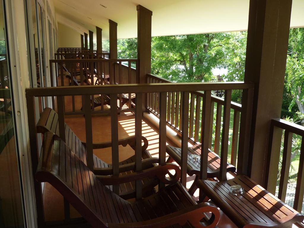 The Riverkwai Bridge Resort Kanchanaburi Exterior photo